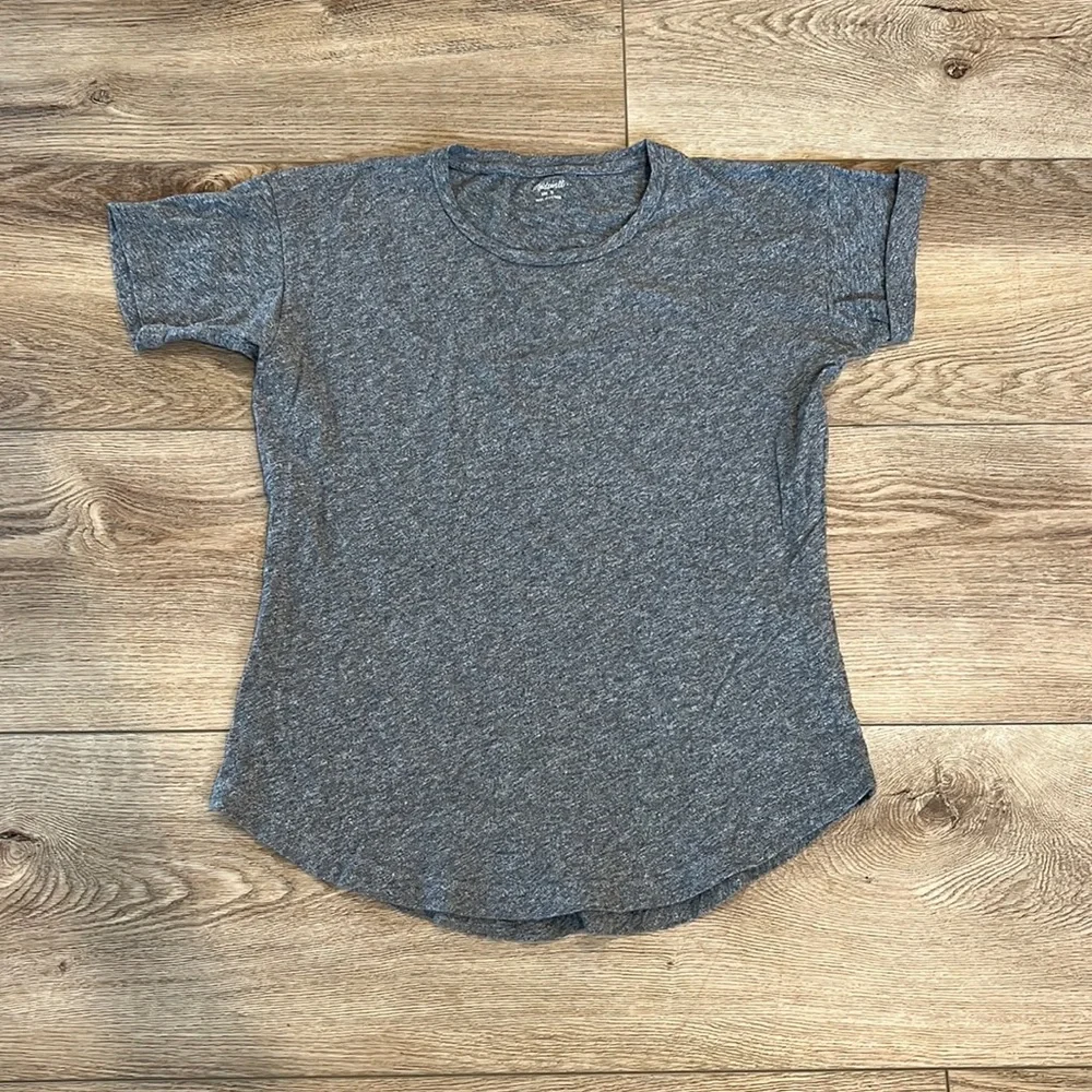 Madewell cotton tee, grey, size small - Picture 1 of 3
